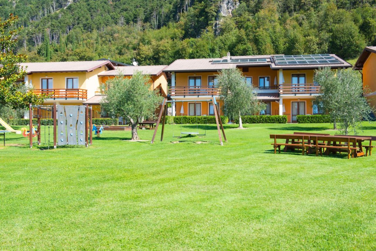 Hotel Residence La Pertica Tremosine Exterior foto